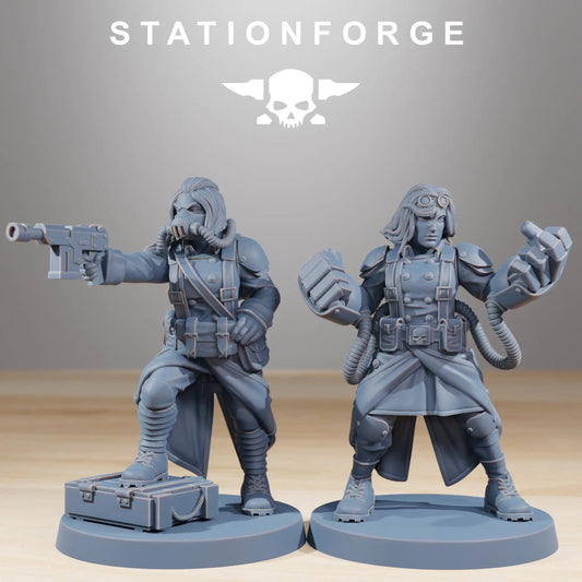 Grim Guard Sister of War by Station Forge – Resin Printed Grimdark Squad (28/32mm) - DelsBricks Toys & CollectiblesResin Printed MiniatureDelsBricks Toys & CollectiblesMega Diamonds & Schwartzreiter Mini Forge