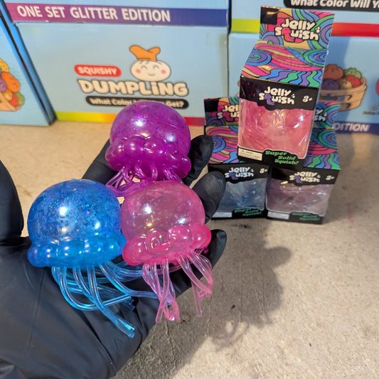Set of Three Wannabe Jellysquish Jellyfish (Water Squish) - DelsBricks Toys & CollectiblesDelsBricks Toys & CollectiblesRalphie's Funhouse