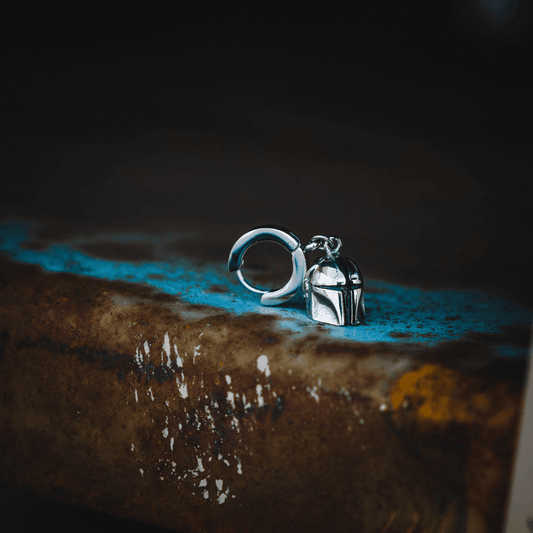 Star Warsâ„¢ Mando Earring - DelsBricks Toys & CollectiblesEARRINGDelsBricks Toys & CollectiblesMISTERVERSE