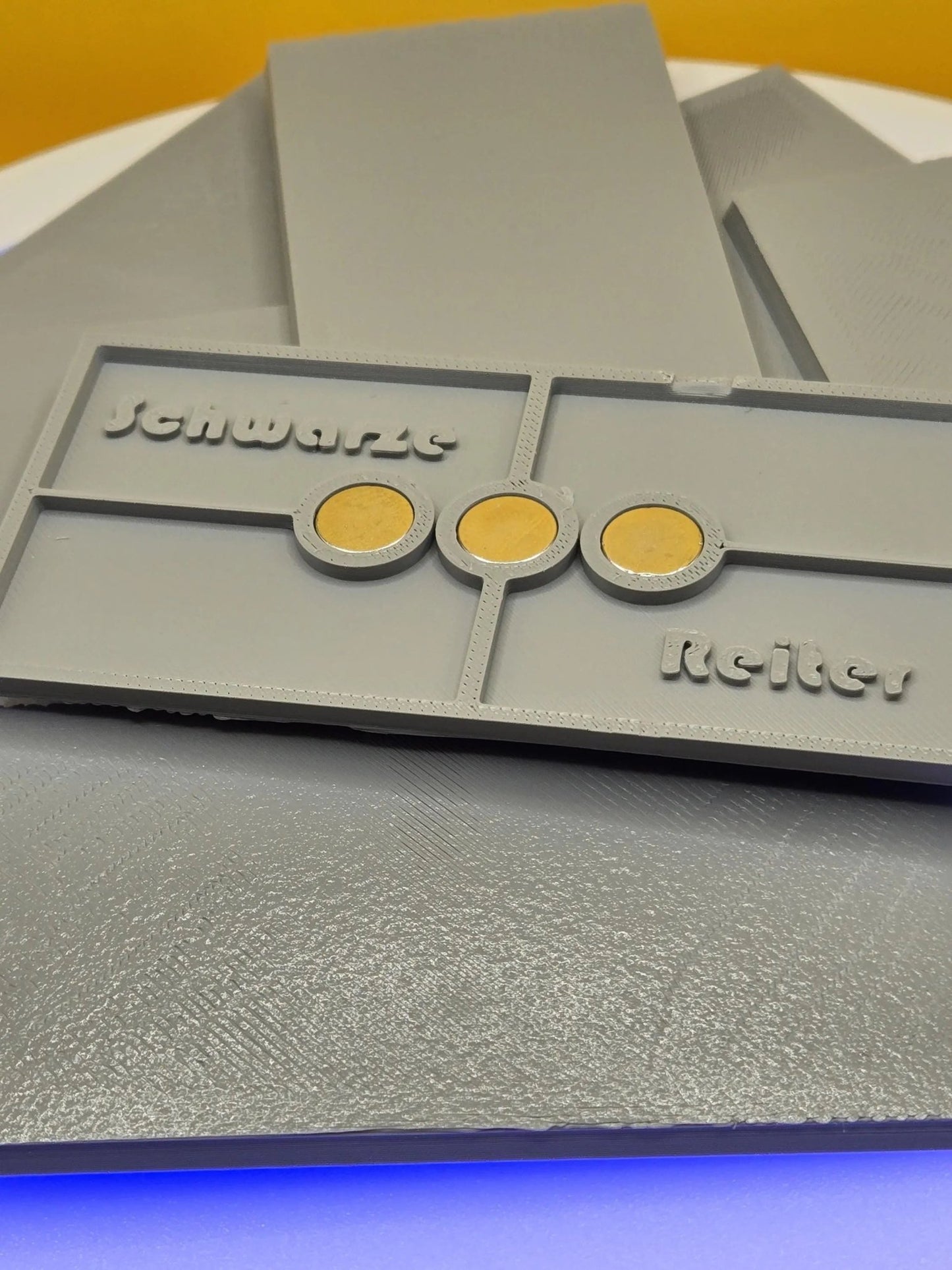 100mm x 50mm Magnetic Rectangle Bases for Miniatures, STL Printed Bases, Mini Bases, Magnetic, PLA Bases, 2mm bracing - DelsBricks Toys & CollectiblesMagnetic FDM BasesDelsBricks Toys & CollectiblesMega Diamonds & Schwartzreiter Mini Forge