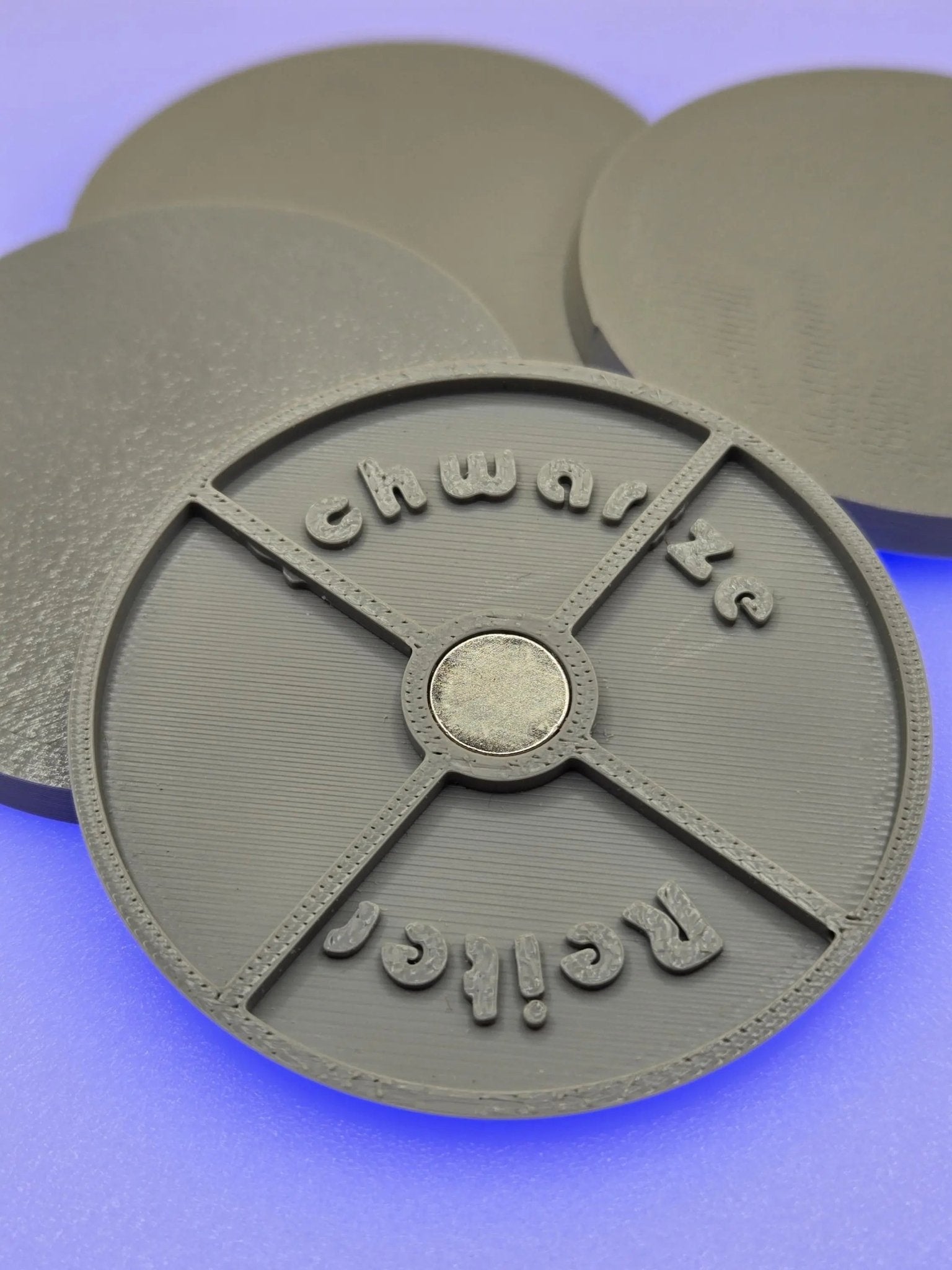 60mm Magnetic Round Bases for Miniatures, STL Printed Bases, Mini Bases, Magnetic, PLA Bases, 2mm bracing - DelsBricks Toys & CollectiblesMagnetic FDM BasesDelsBricks Toys & CollectiblesMega Diamonds & Schwartzreiter Mini Forge