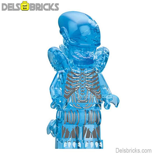Aliens Xenomorph transparent blue Lego custom Minifigures - DelsBricks MinifiguresMinifiguresDelsBricks MinifiguresDelsbricks