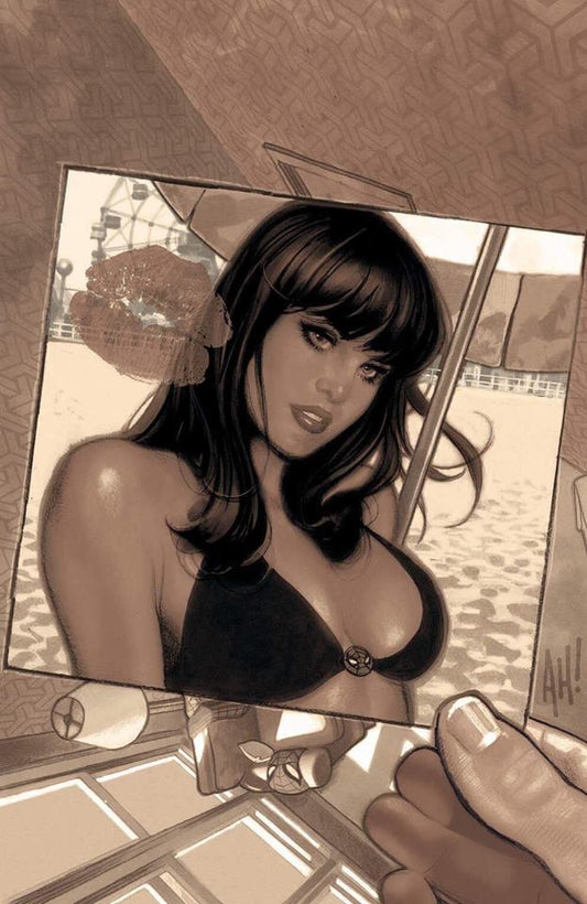 AMAZING SPIDER - MAN 800 ADAM HUGHES EXCLUSIVE CVR C 6/13/2018 - DelsBricks Toys & CollectiblesCOMIC BOOK EXCLUSIVEDelsBricks Toys & CollectiblesUnknown Comic Books