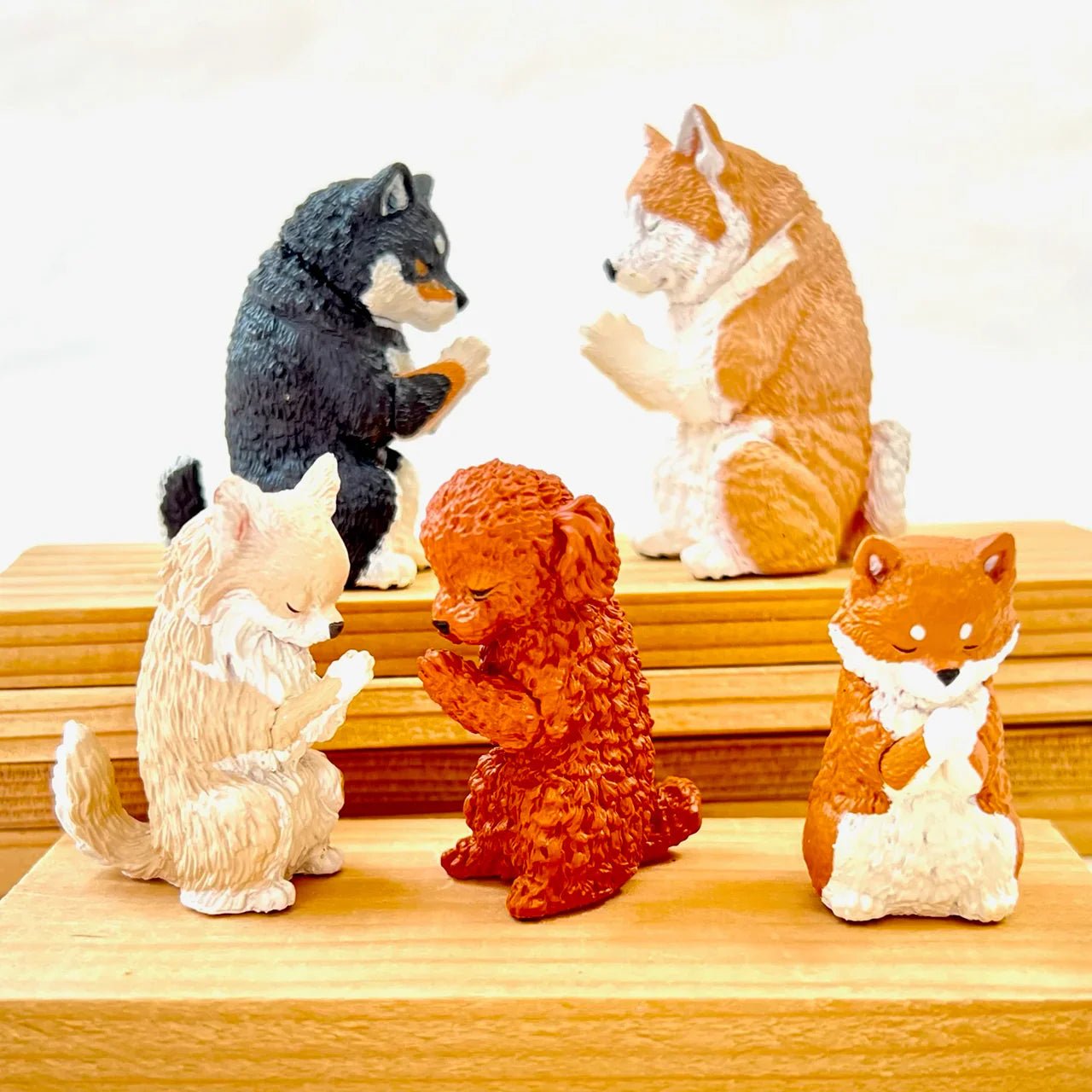 Bowing Puppy Dog Blind Box - Cute Collectible Gashapon Figure by Yell - DelsBricks Toys & CollectiblesFigureDelsBricks Toys & CollectiblesSuper Anime Store