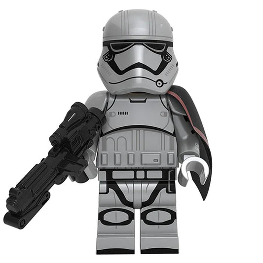 Captain Phasma silver Stormtrooper - DelsBricks MinifiguresLego Star Wars MinifiguresDelsBricks MinifiguresDelsbricks.com