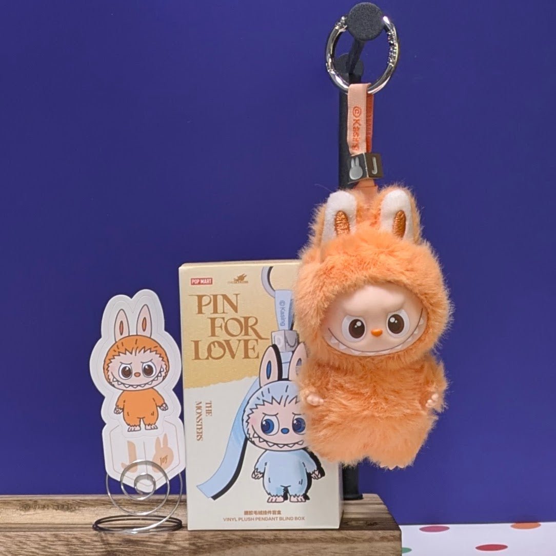 [CHOOSE YOUR LETTERS OPTION!] [IN STOCK] POPMART Labubu Pin for Love - DelsBricks Toys & CollectiblesDelsBricks Toys & CollectiblesRalphie's Funhouse