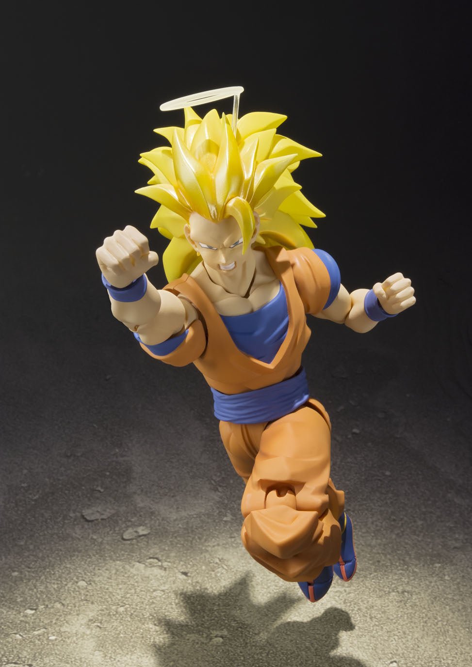 Dragon Ball Z SUPER SAIYAN 3 GOKU S.H.FIGUARTS Action Figure - DelsBricks Toys & CollectiblesFigureDelsBricks Toys & CollectiblesSuper Anime Store