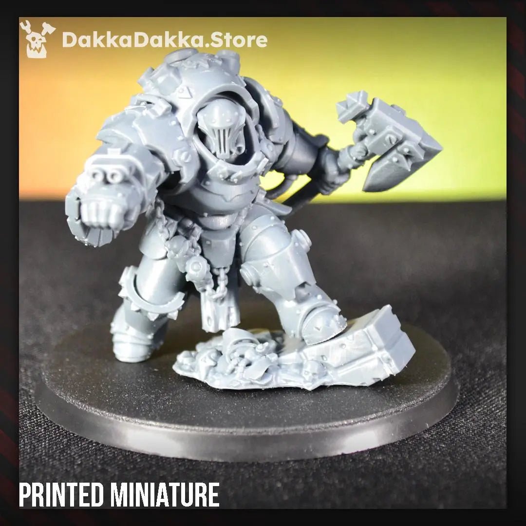 Gorgwork Comander in Heavy Armor by DakkaDakka 28mm Heroic Scale Miniature, 46mm tall - DelsBricks Toys & CollectiblesResin Printed MiniatureDelsBricks Toys & CollectiblesMega Diamonds & Schwartzreiter Mini Forge