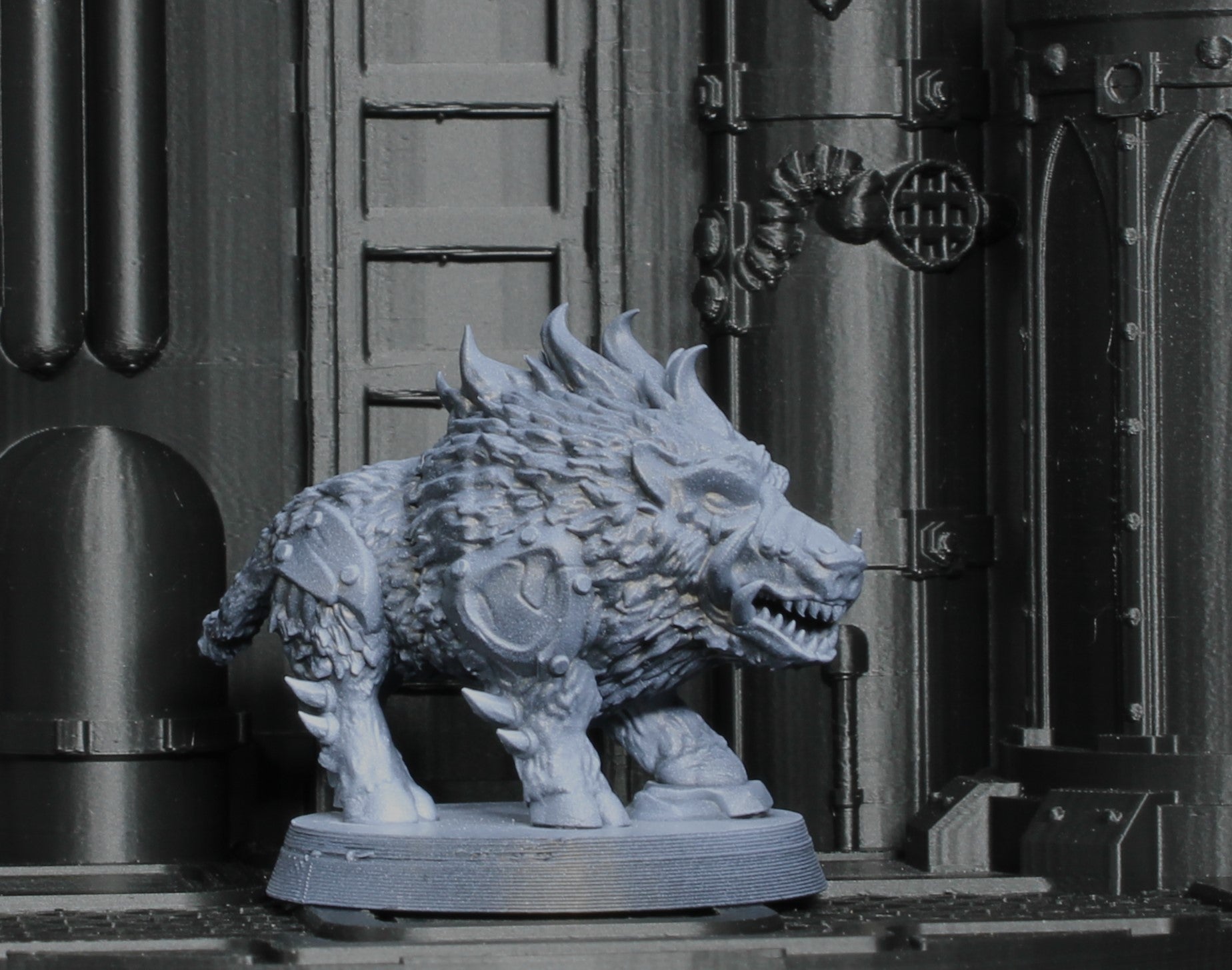 Grokk Brutelord by Atlan Forge – Resin Printed Grimdark Sci - Fi Mini With Wolf (28/32mm) - DelsBricks Toys & CollectiblesResin Printed MiniatureDelsBricks Toys & CollectiblesMega Diamonds & Schwartzreiter Mini Forge