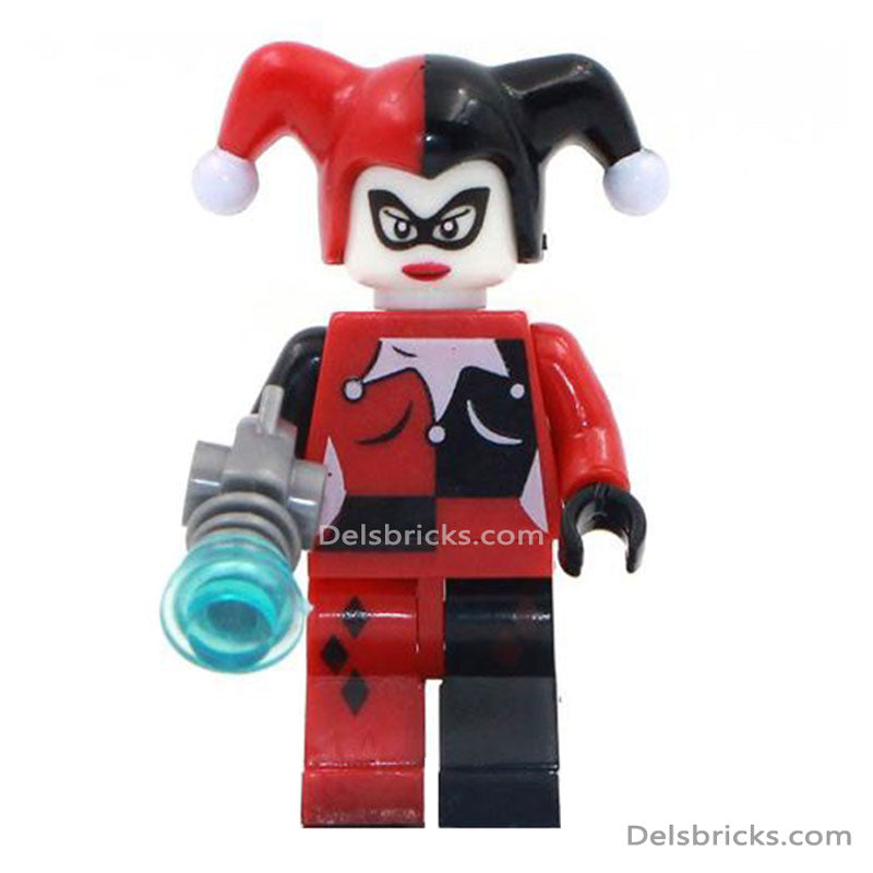 Harley Quinn - Harlequin Costume Lego Minifigures Minifigures Delsbricks   