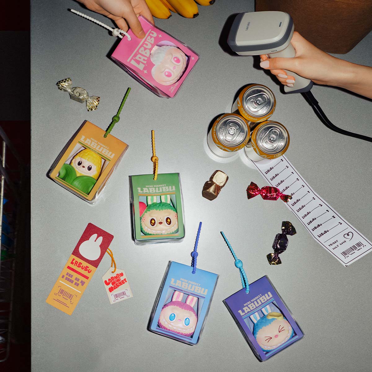 [In Stock] POPMART Wacky Mart Series - Pinch Pendant Squishy Charm Blind Box (SEALED) - DelsBricks Toys & CollectiblesDelsBricks Toys & CollectiblesRalphie's Funhouse