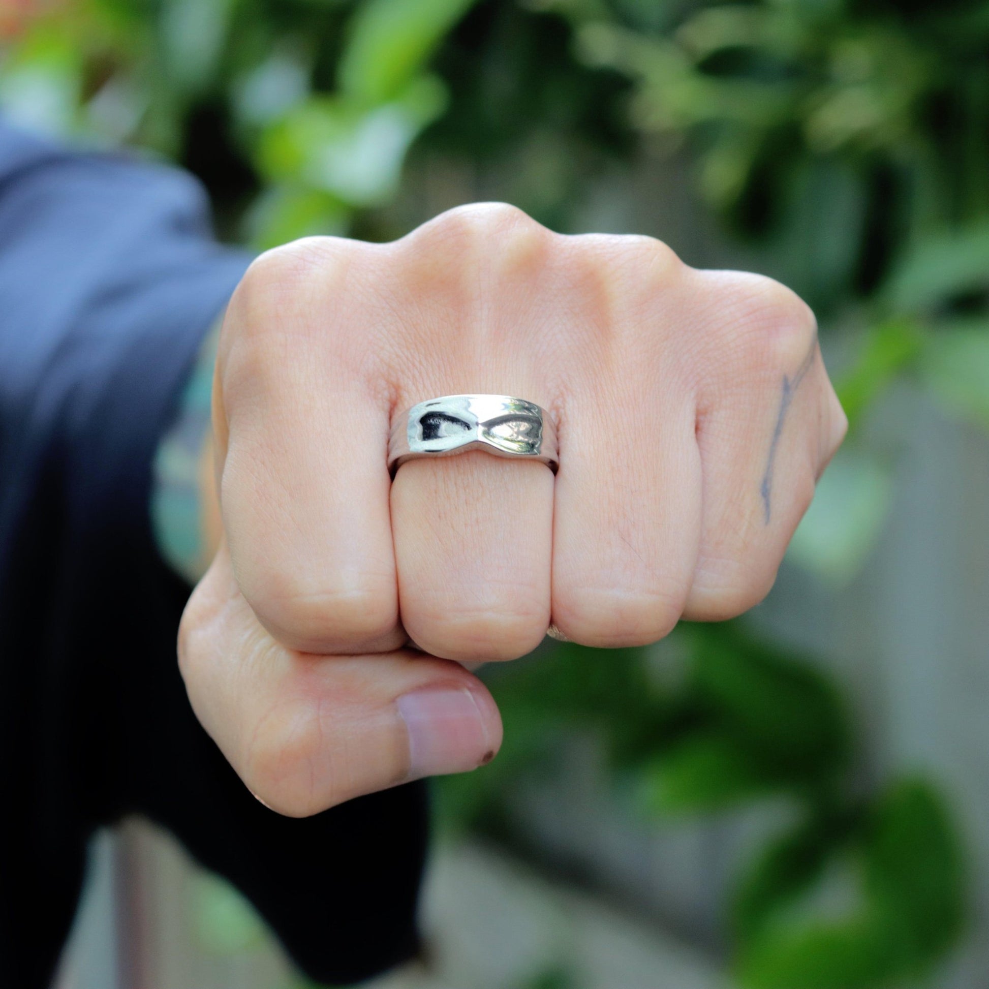 Jujutsu Kaisen™ Satoru's Blindfold Ring - DelsBricks Toys & CollectiblesRINGDelsBricks Toys & CollectiblesMISTERVERSE