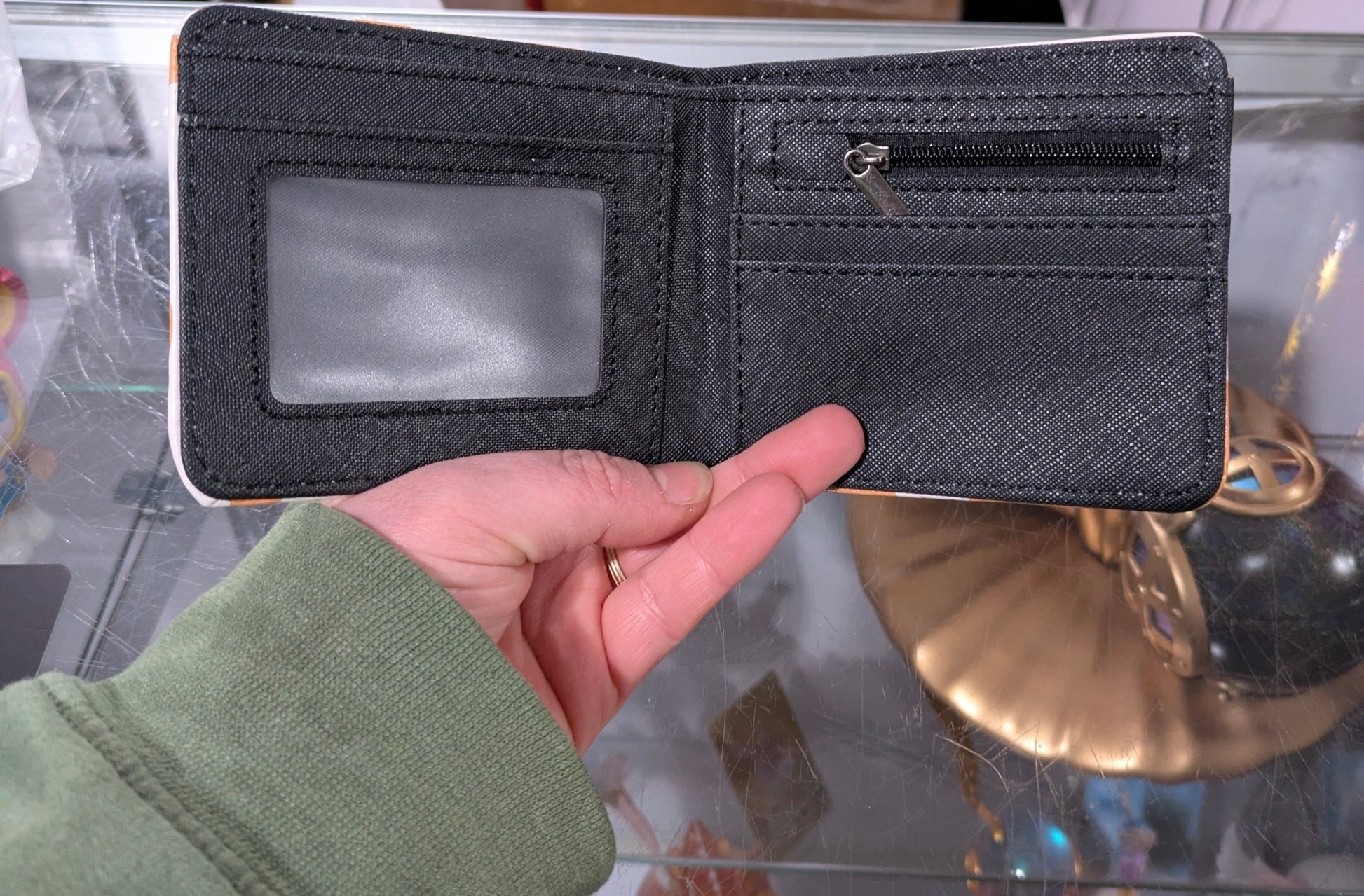 K - POP DEMON HUNTERS Wallet – Chibi Trio - DelsBricks Toys & CollectiblesDelsBricks Toys & CollectiblesRalphie's Funhouse