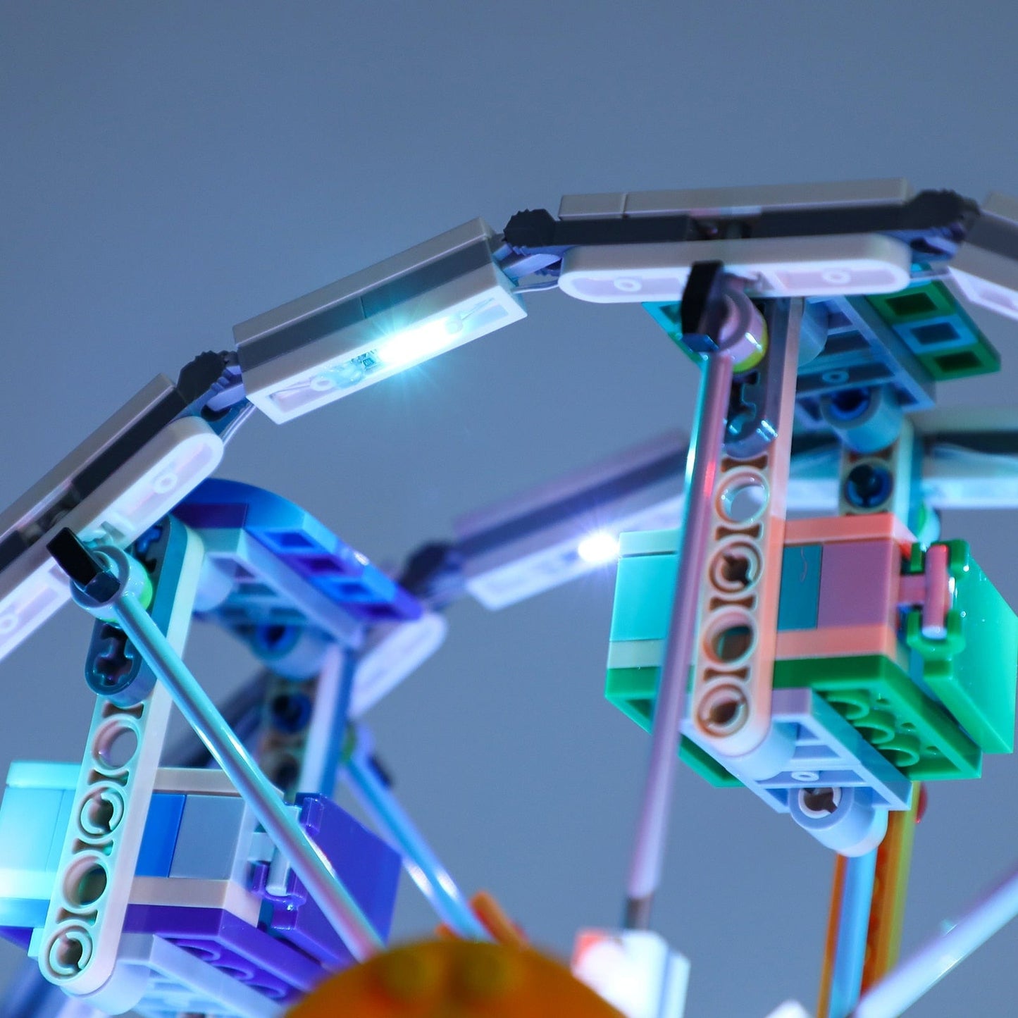 Light Kit for Ferris Wheel 31119 (RC & 12 RGB Colors) - DelsBricks Toys & CollectiblesLed Light Kit for LegoDelsBricks Toys & CollectiblesZENE
