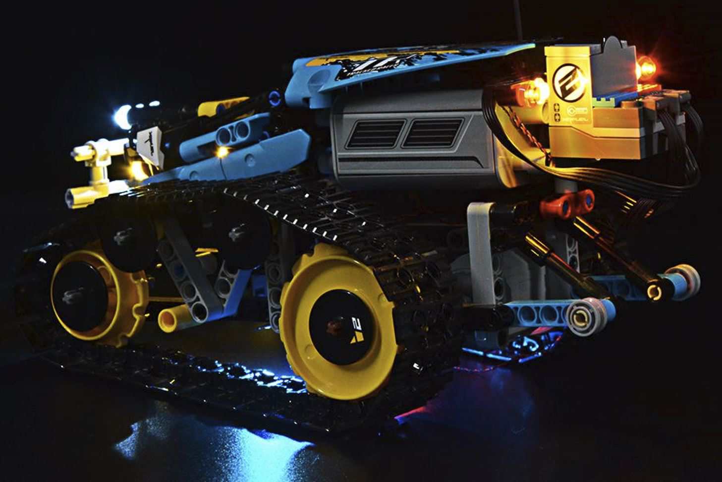 Light Kit for Remote - Controlled Stunt Racer 42095 - DelsBricks Toys & CollectiblesLed Light Kit for LegoDelsBricks Toys & CollectiblesZENE