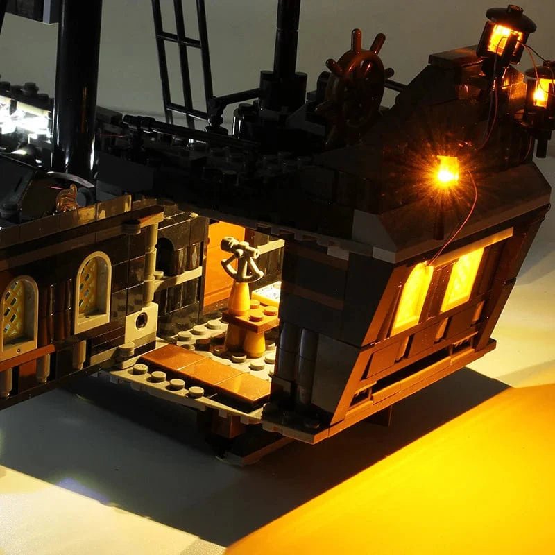 Light Kit for The Black Pearl 4184 (Old Version) - DelsBricks Toys & CollectiblesLed Light Kit for LegoDelsBricks Toys & CollectiblesZENE