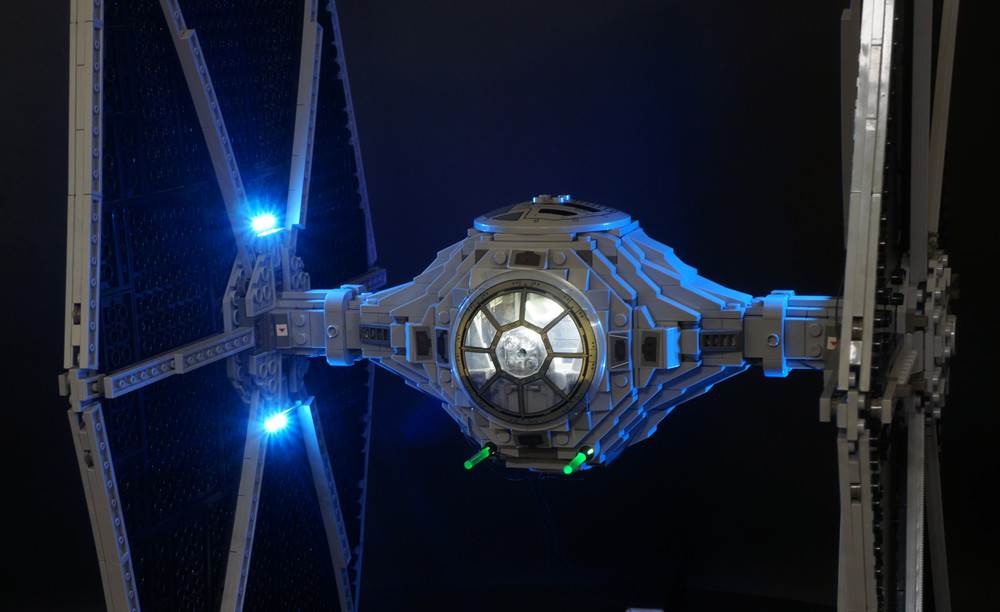 Light Kit for UCS TIE Fighter 75095 - DelsBricks Toys & CollectiblesLed Light Kit for LegoDelsBricks Toys & CollectiblesZENE