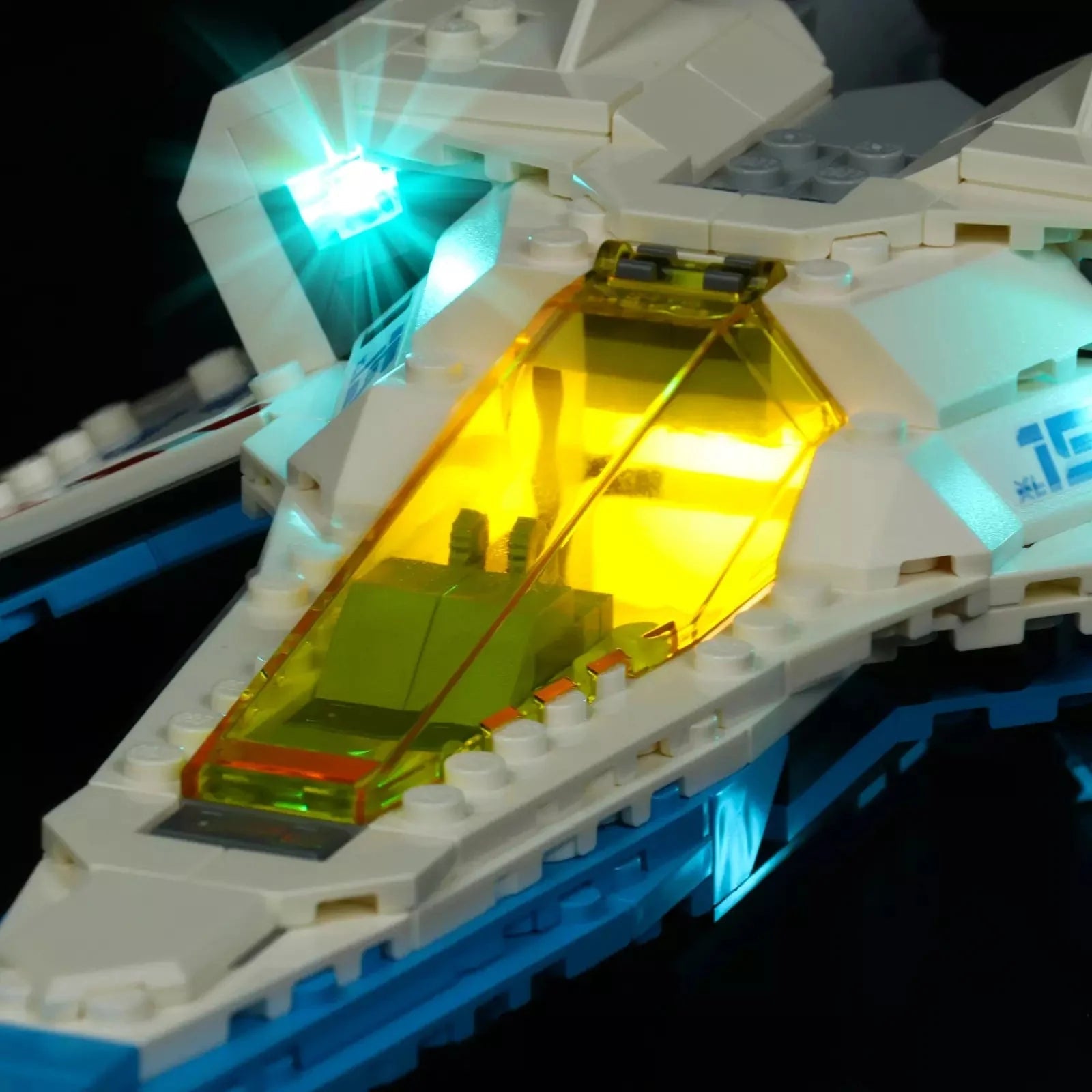 Light Kit for XL - 15 Spaceship 76832 - DelsBricks Toys & CollectiblesLed Light Kit for LegoDelsBricks Toys & CollectiblesZENE
