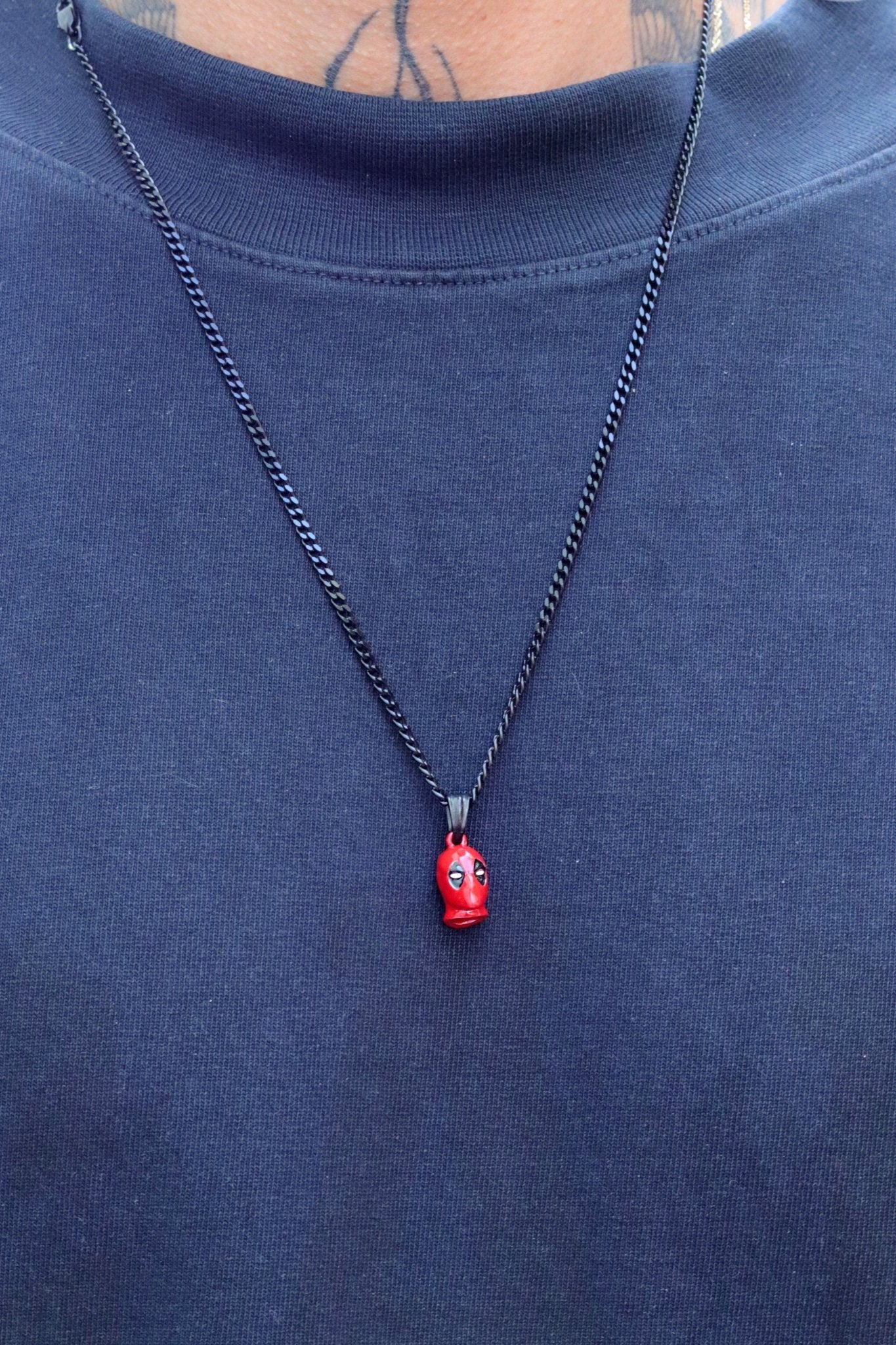 Marvel™ Deadpool Pendant - DelsBricks Toys & CollectiblesPENDANTDelsBricks Toys & CollectiblesMISTERVERSE