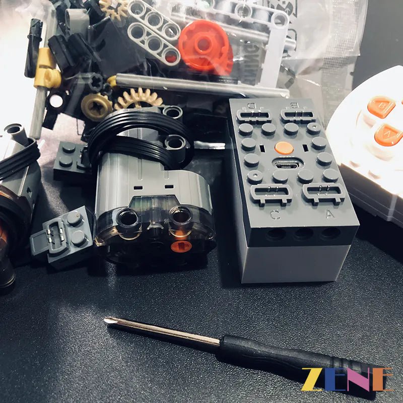 Power Functions Kit for Volvo Concept Wheel Loader ZEUX 42081 - DelsBricks Toys & CollectiblesLEGO Technic Motorized Power Functions KitDelsBricks Toys & CollectiblesZENE