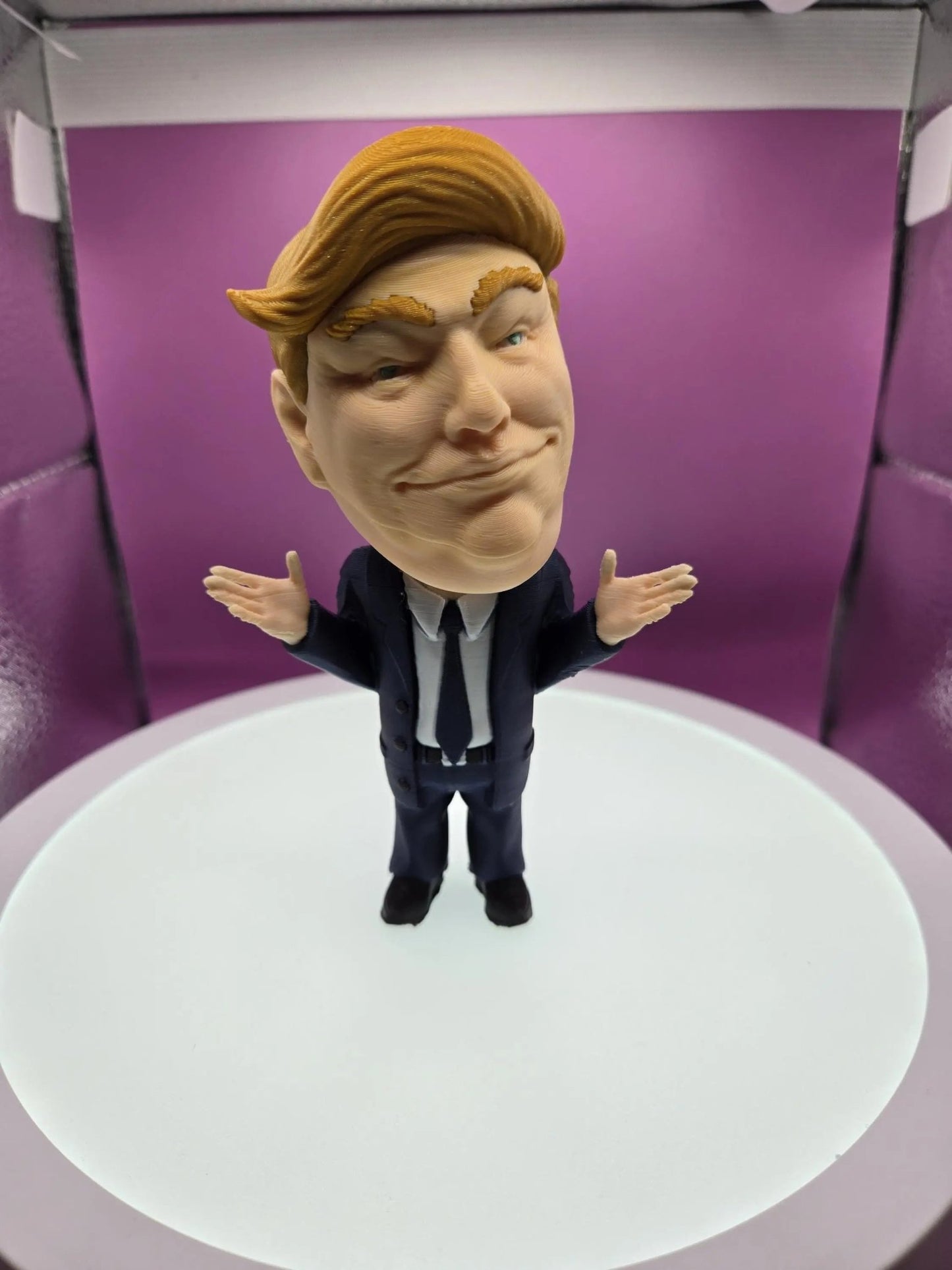 President Donald J. Trump "Bobble Head", by BendyBuddies 3D Printed, 4 Color PLA, Charicture Model, Statue - DelsBricks Toys & CollectiblesFDM Articulated ToyDelsBricks Toys & CollectiblesMega Diamonds & Schwartzreiter Mini Forge