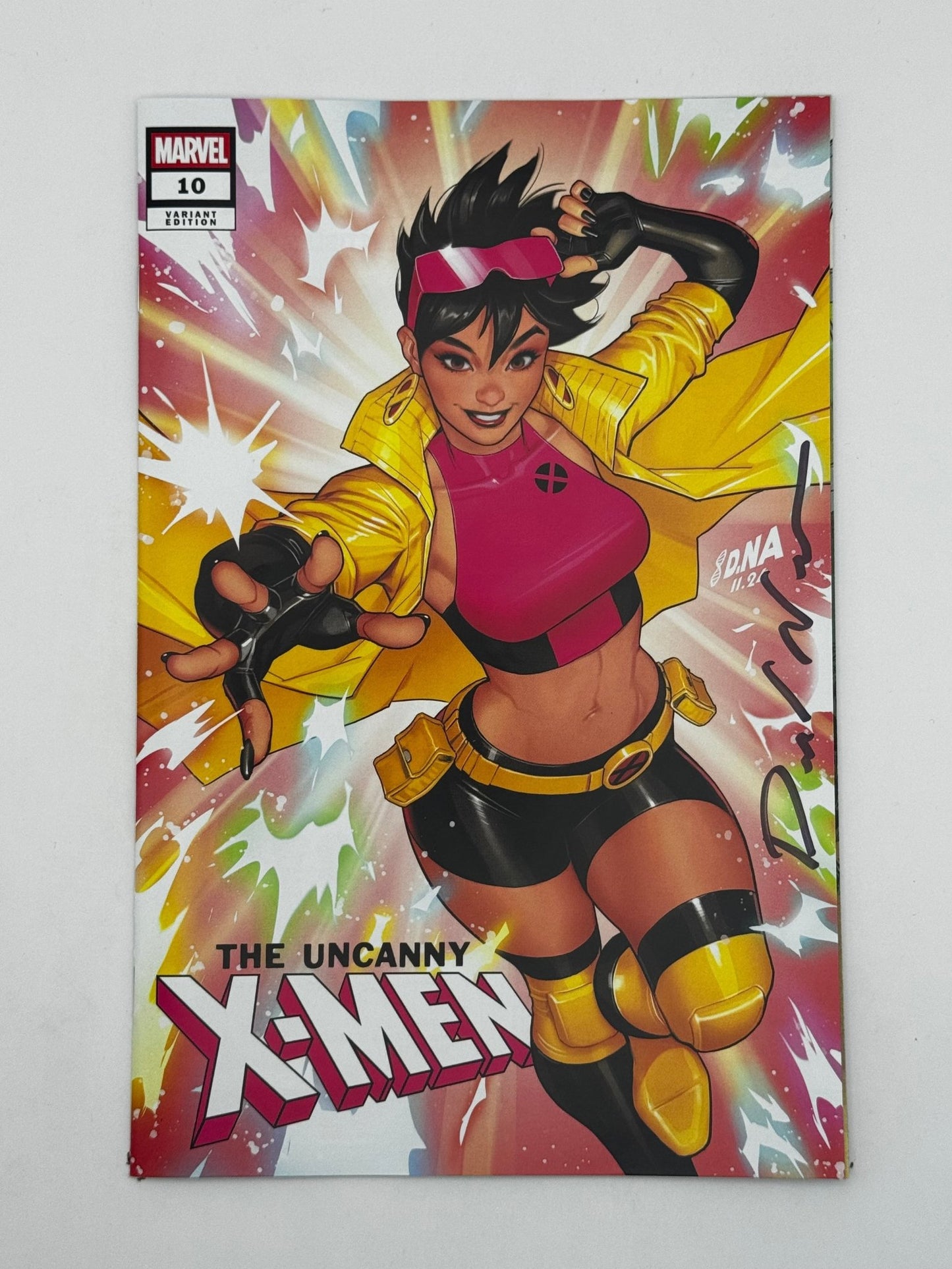 [Signed by David Nakayama] Uncanny X - Men 10 Unknown Comic David Nakayama Exclusive Var [IN STOCK] - DelsBricks Toys & CollectiblesCOMIC BOOKSDelsBricks Toys & CollectiblesUnknown Comic Books