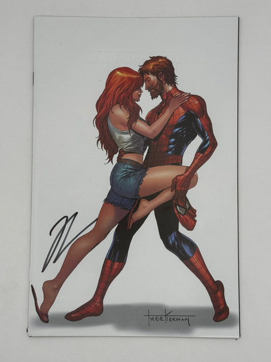 [Signed by Hickman] Ultimate Spider - Man 4 CON Virgin Unknown Comics Kirkham Exclusive Var [INST] - DelsBricks Toys & CollectiblesCOMIC BOOKDelsBricks Toys & CollectiblesUnknown Comic Books