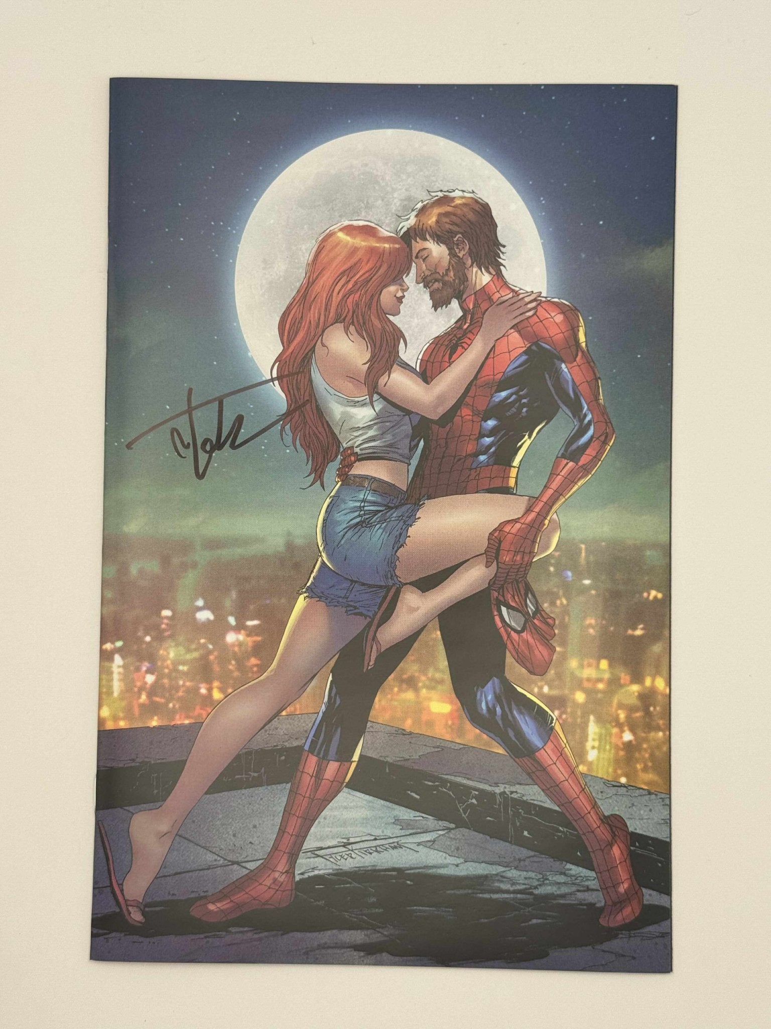 [Signed by Tyler Kirkham] ULTIMATE SPIDER - MAN 4 UNKNOWN COMICS TYLER KIRKHAM VIRGIN EXCLUSIVE VAR [IN STOCK] - DelsBricks Toys & CollectiblesComic BookDelsBricks Toys & CollectiblesUnknown Comic Books
