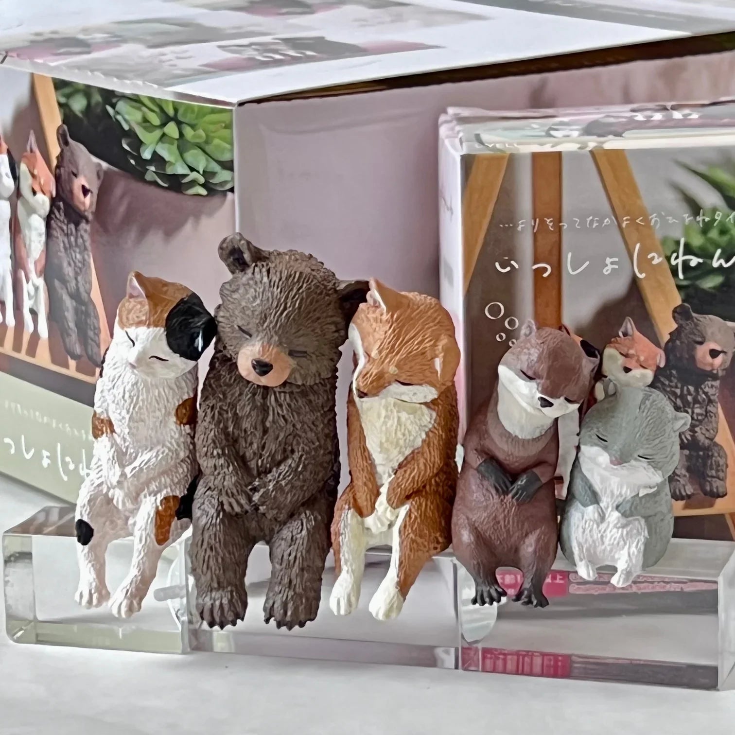 Sleepy Animals Figurine Blind Box - Cute Collectible Capsule Toy - DelsBricks Toys & CollectiblesFigureDelsBricks Toys & CollectiblesSuper Anime Store