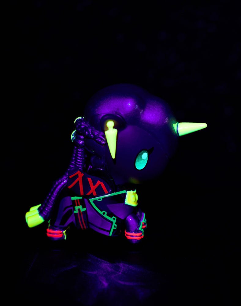 tokidoki x ARCANE Unicorno Black Light Chrome Blind Box – League of Legends Collab Mystery Figure - DelsBricks Toys & CollectiblesFigureDelsBricks Toys & CollectiblesSuper Anime Store
