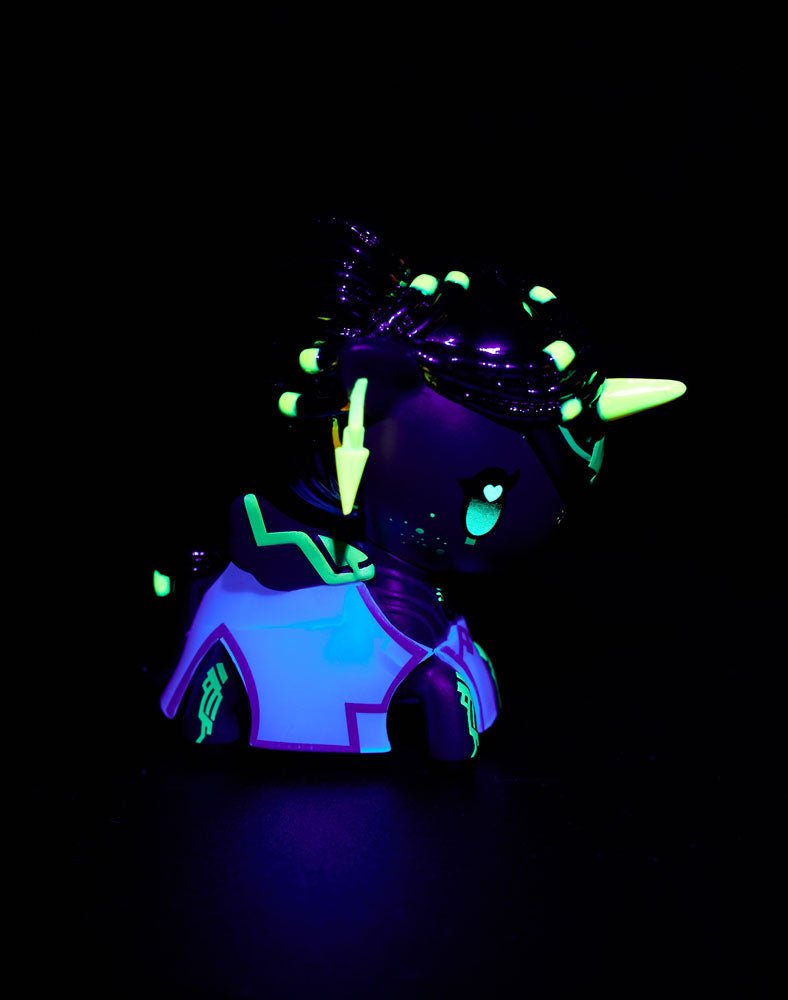 tokidoki x ARCANE Unicorno Black Light Chrome Blind Box – League of Legends Collab Mystery Figure - DelsBricks Toys & CollectiblesFigureDelsBricks Toys & CollectiblesSuper Anime Store