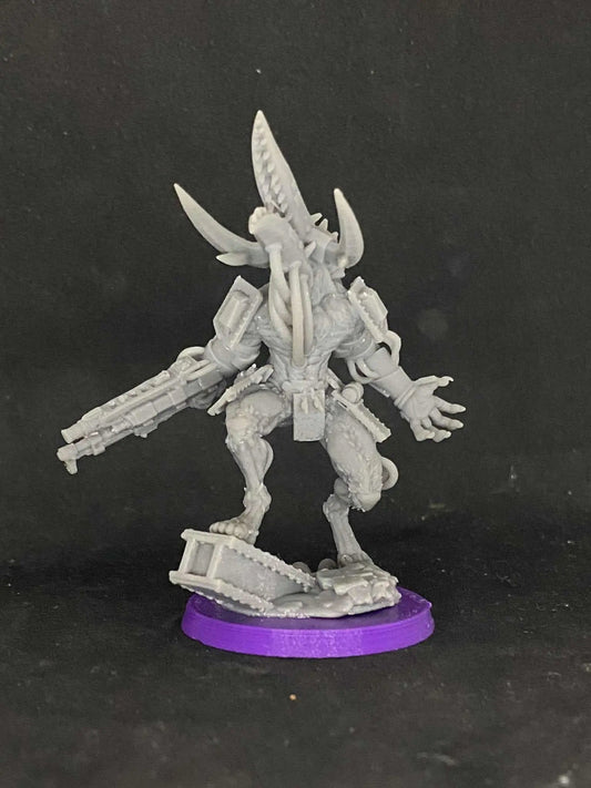 Tondo War Wolf by Papsikels Miniature, 55mm Miniature, 32mm Heroic Scale, War Gaming, Proxy, Trench Crusade, Tabletop gaming - DelsBricks Toys & CollectiblesResin Printed MiniatureDelsBricks Toys & CollectiblesMega Diamonds & Schwartzreiter Mini Forge