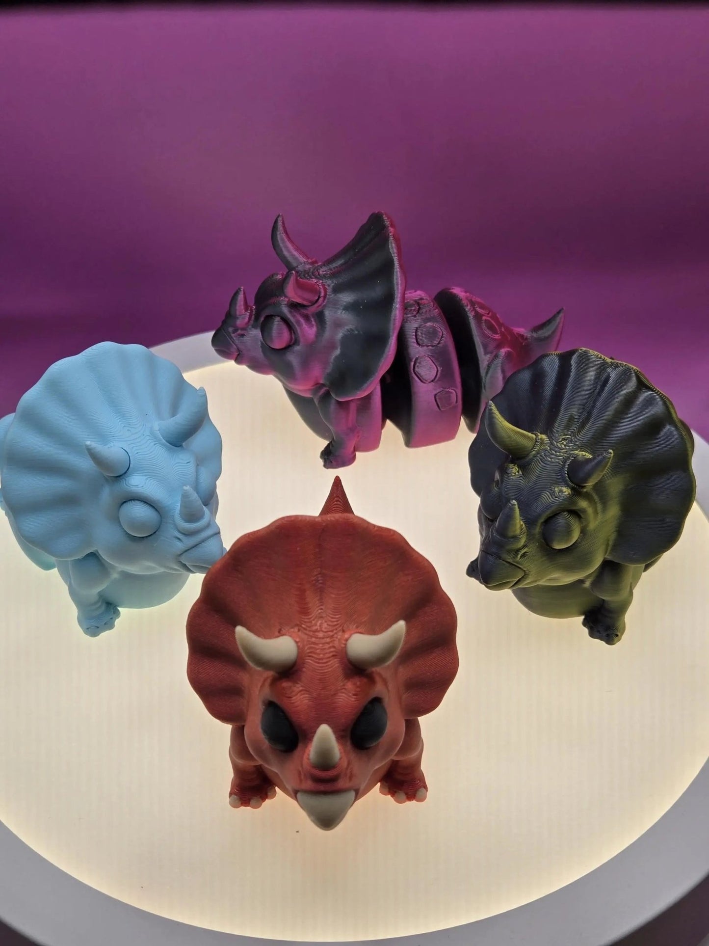 Topsy Triceratops, by BendyBuddies 3D Printed, 4 Color PLA, articulated triceratops, fidget, toy - DelsBricks Toys & CollectiblesFDM Articulated ToyDelsBricks Toys & CollectiblesMega Diamonds & Schwartzreiter Mini Forge
