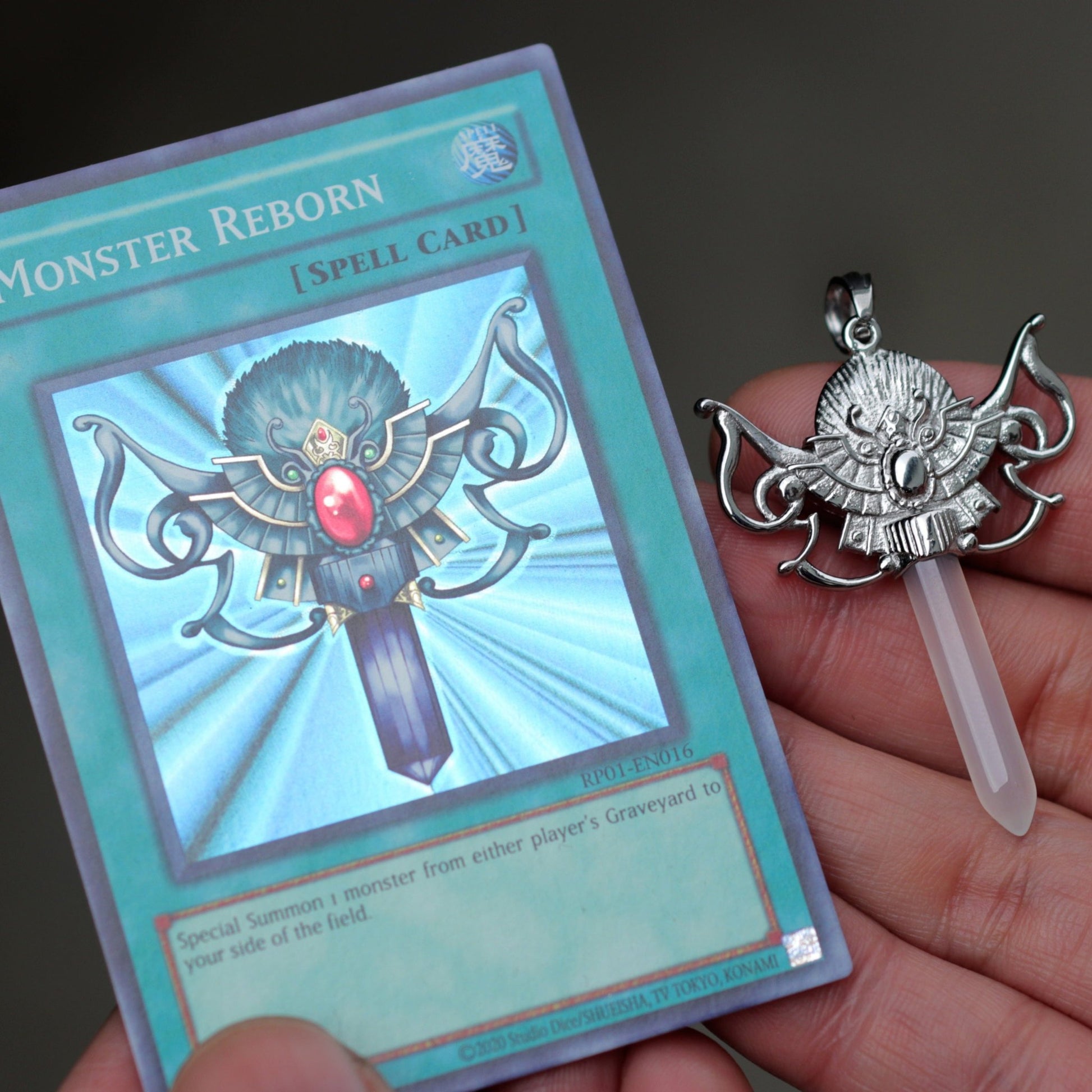Yu - Gi - Oh!™ Monster Reborn Pendant - DelsBricks Toys & CollectiblesPENDANTDelsBricks Toys & CollectiblesMISTERVERSE